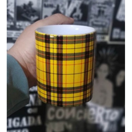 Estampado tartan amarillo taza rebajada