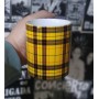 Estampado tartan amarillo taza rebajada